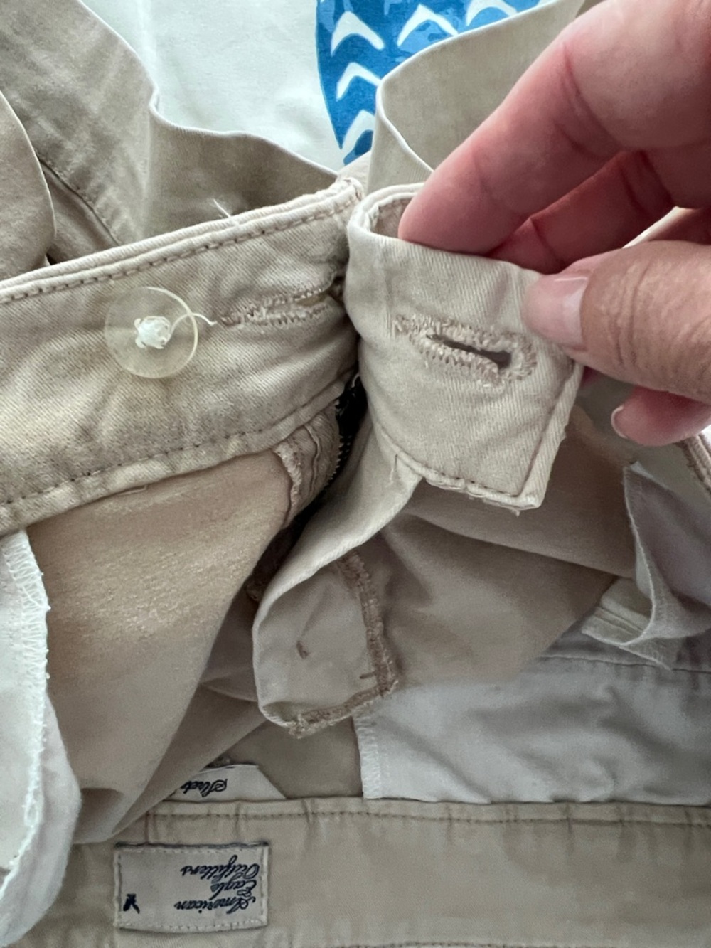 American Eagle Outfitters Women's Tan Cotton Chino Shorts - Picture 5 of 5